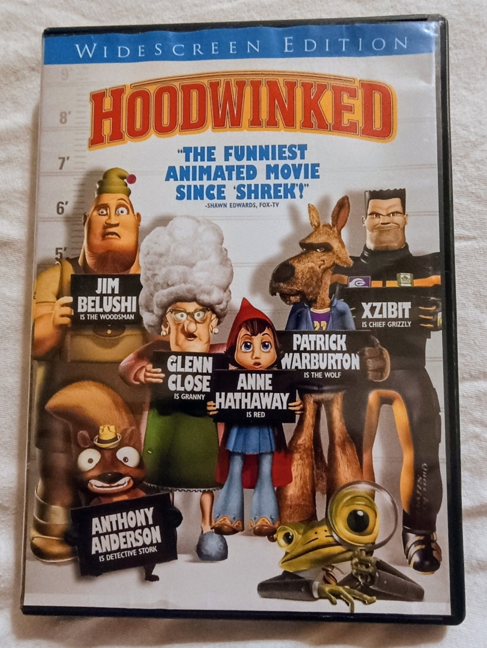 Hoodwinked Widescreen Edition DVD - Colorful Animated Cover